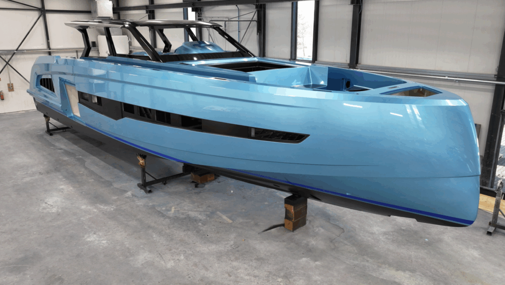 Vanquish VQ70, in construction