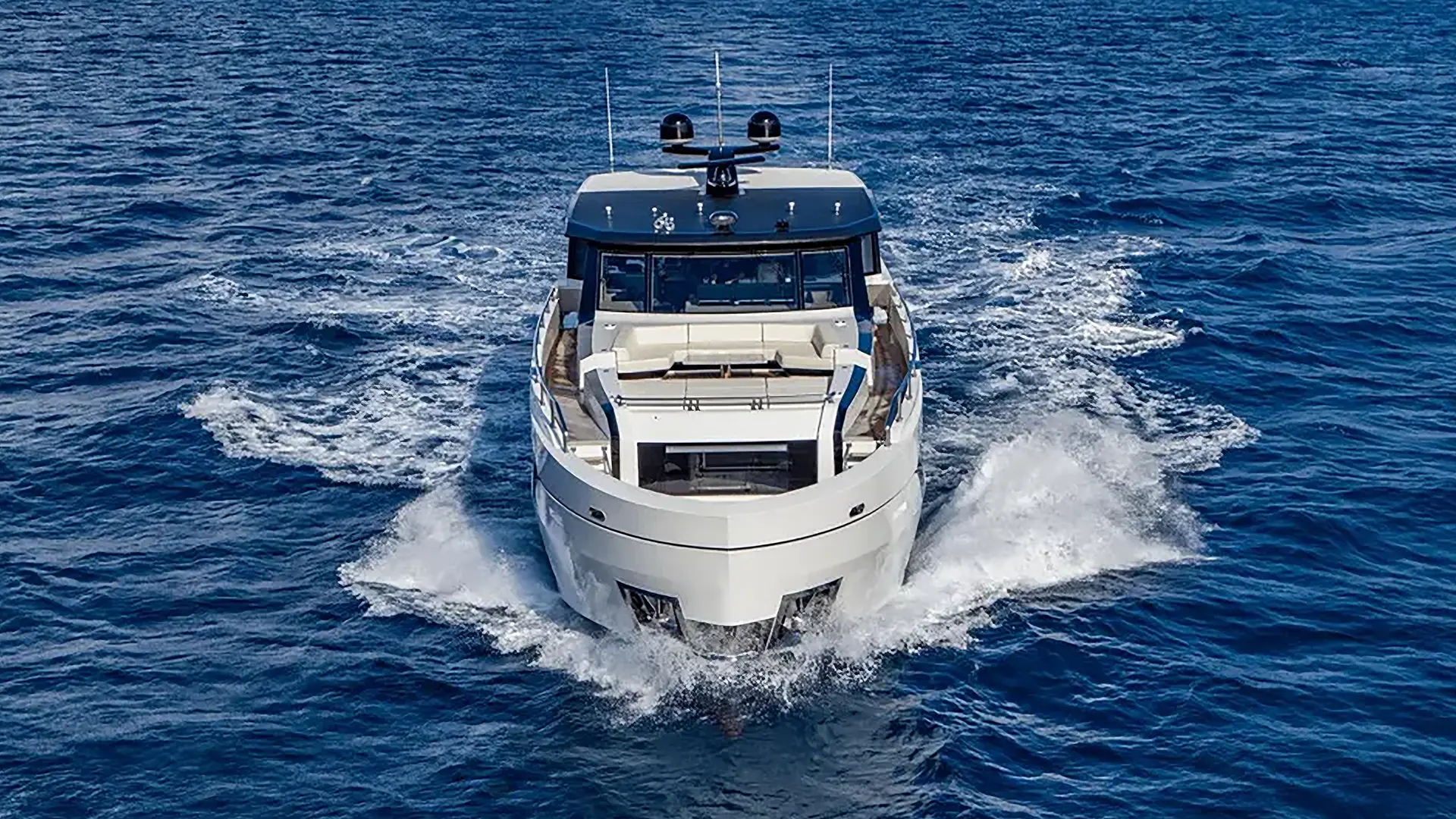 2025 Ocean Alexander 30R