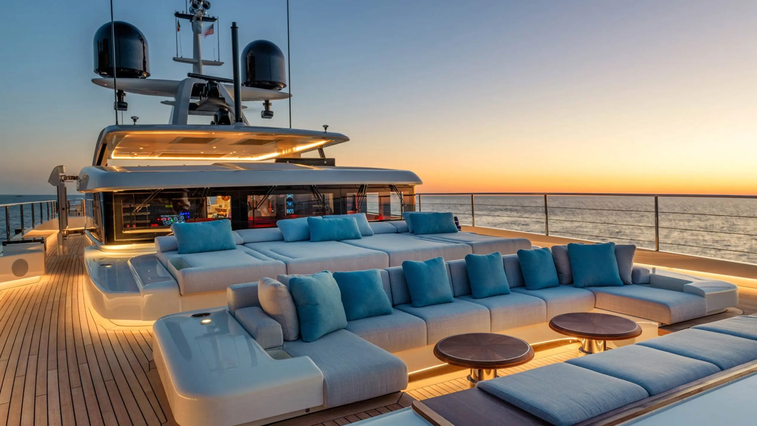 Timeless superyacht design with fluid lines