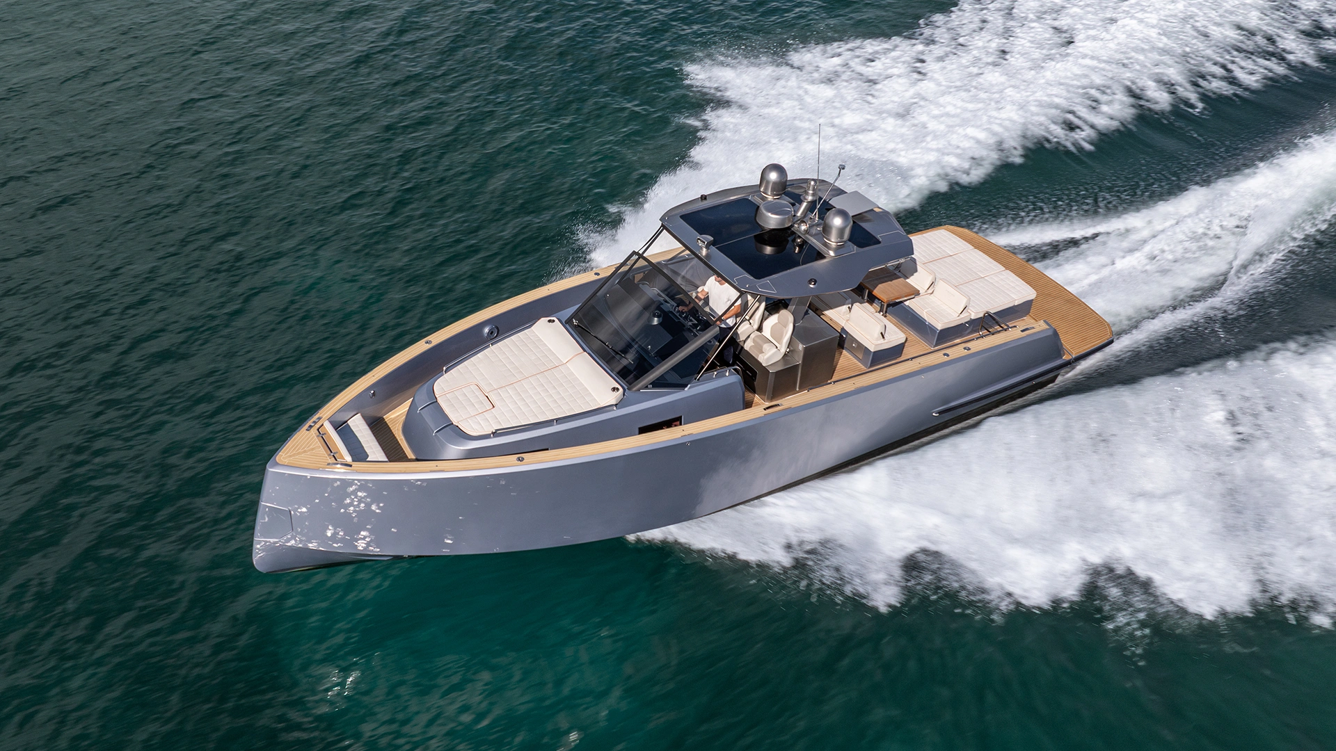 Pardo day boat with inboard engines in South Florida